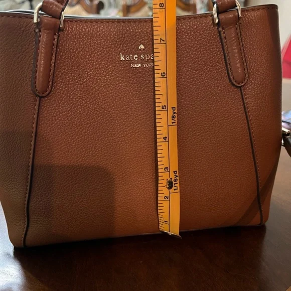 Authentic KATE SPADE tote bag - Picture 7 of 7